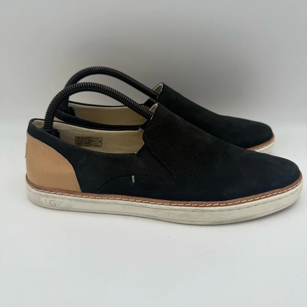 Women’s UGG Black Tan Suede Leather Adley Slip-On Loafer Casual Sneakers Size 10